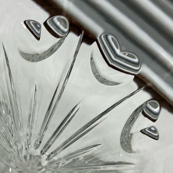 Waterford Crystal Millennium Hearts Toasting Flutes Set of 2 - Picture 5 of 9